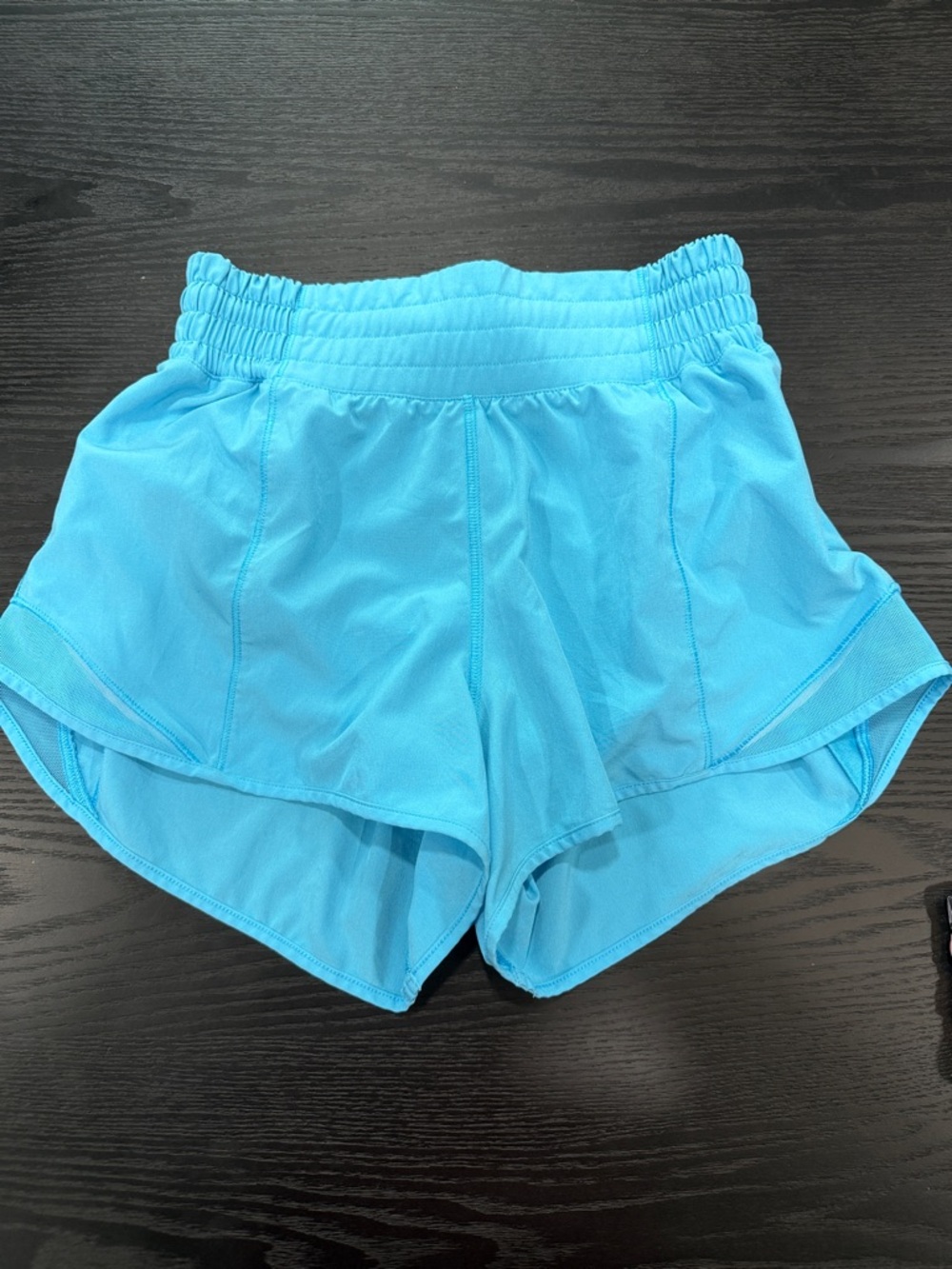 Lululemon Hotty Hot High-Rise Lined Short 2.5" Size 2